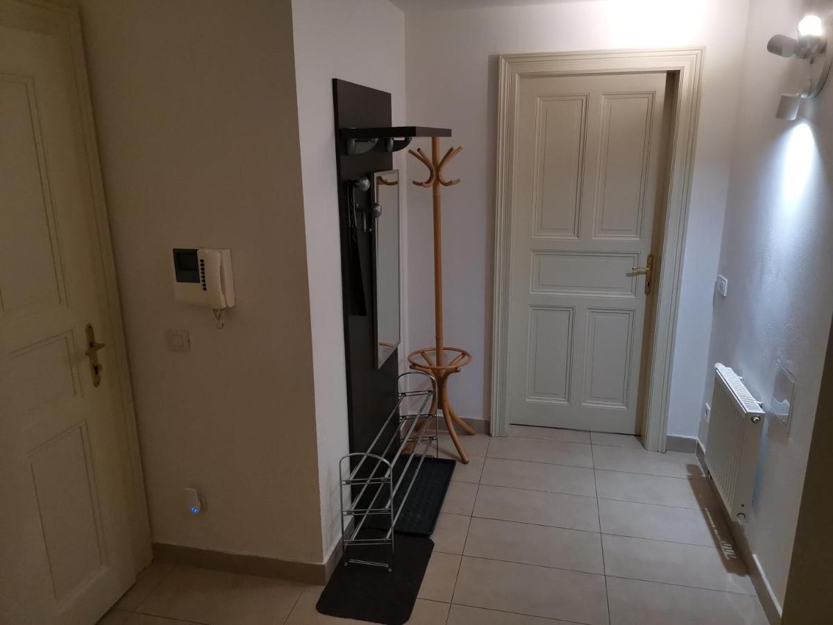 Quiet Apartment In Prague Center Dış mekan fotoğraf